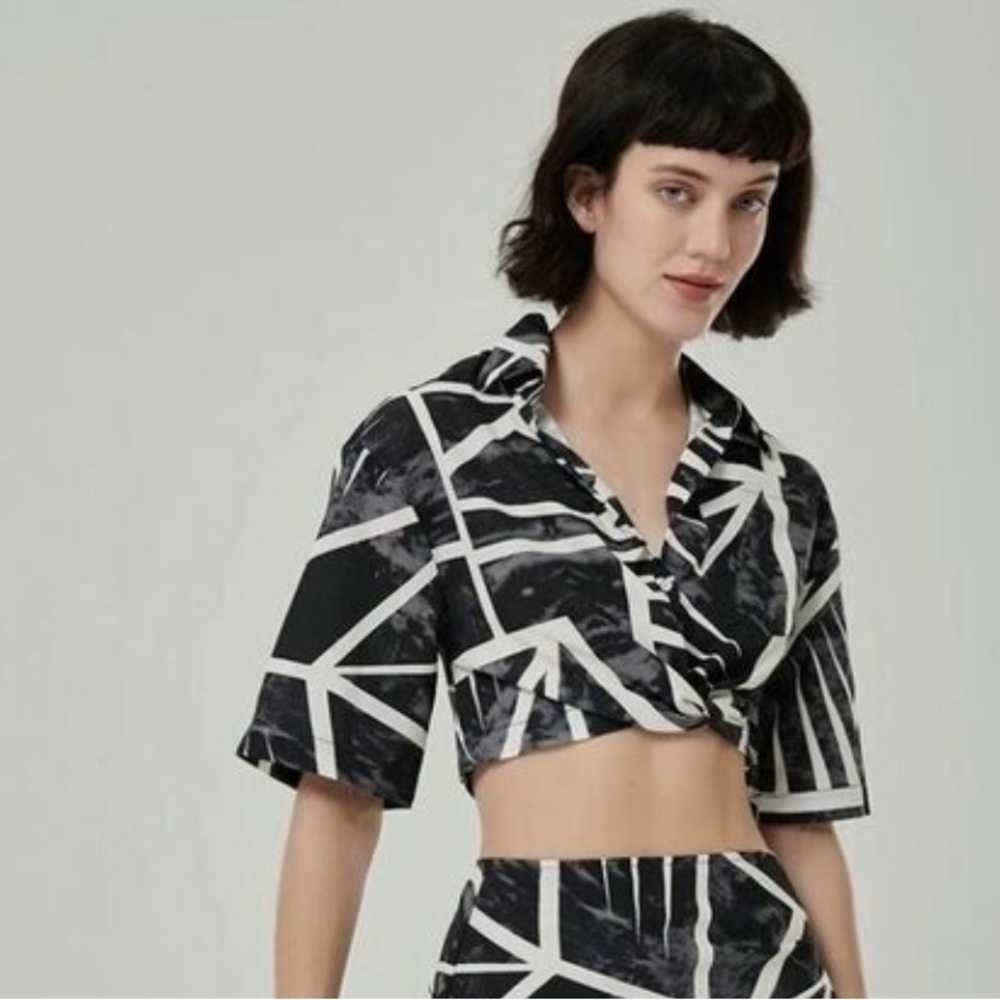 Zara Black and White Abstract Button Down Shirt